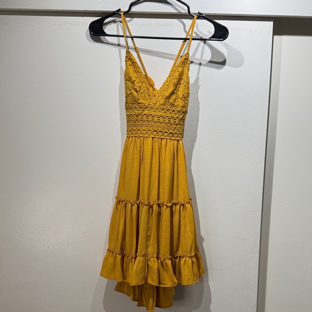 Chic Mustard Lace Mini Dress